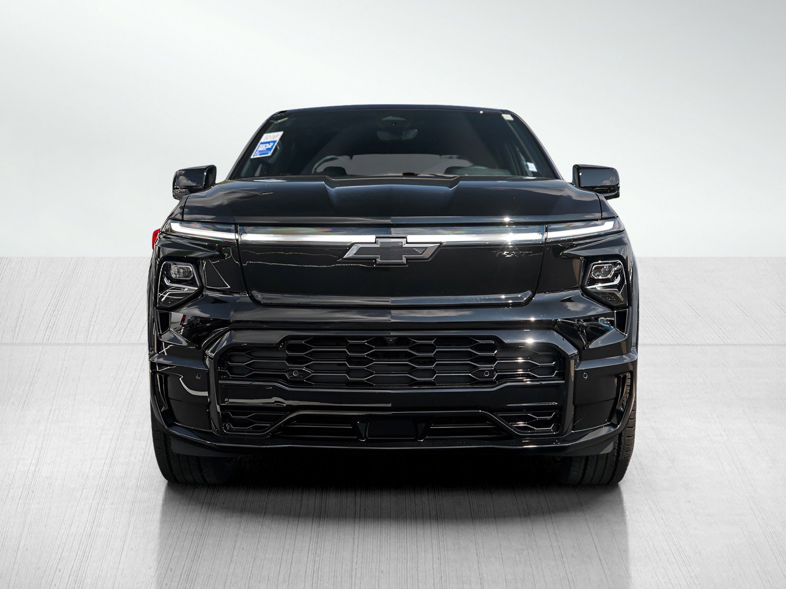 2024 Chevrolet Silverado EV RST photo 2