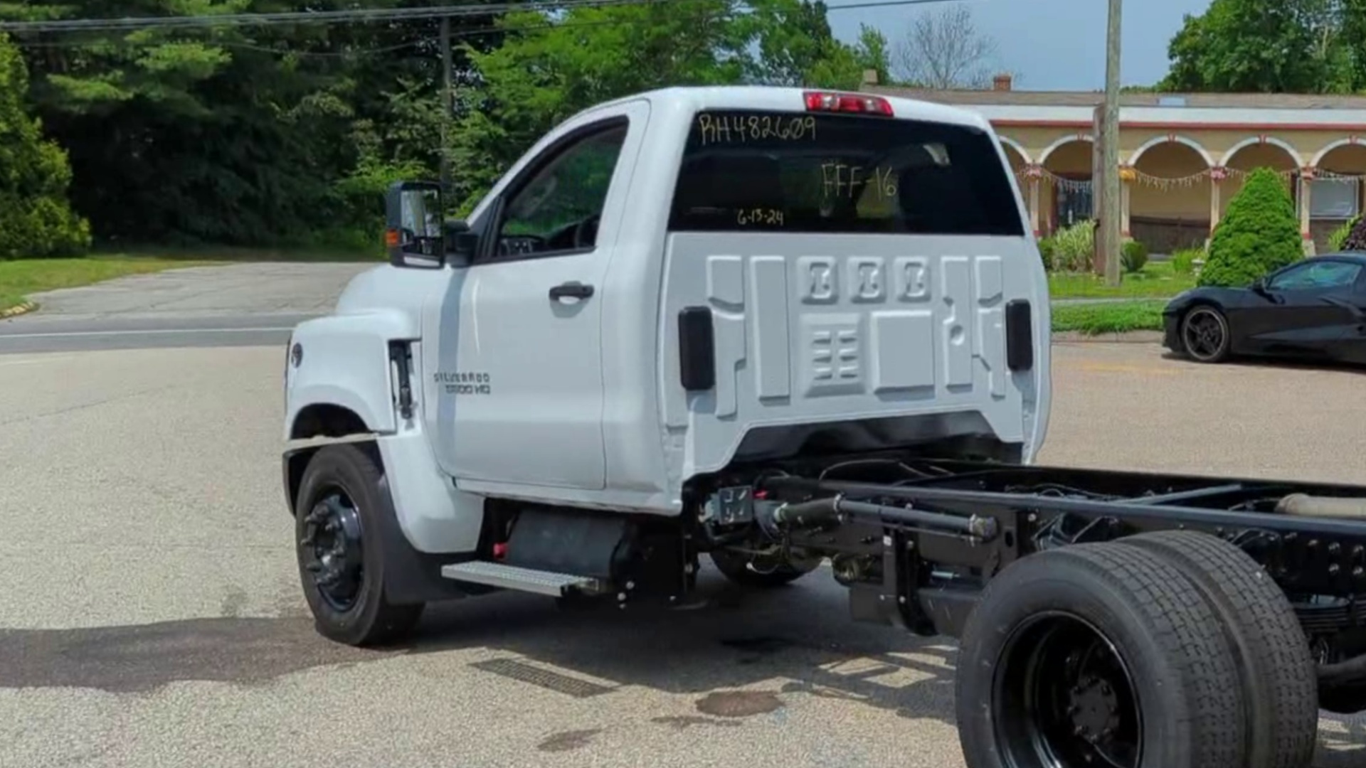 2024 Chevrolet Silverado 5500HD Work Truck photo 26