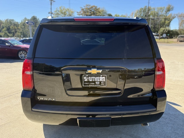 2019 Chevrolet Tahoe LS photo 3