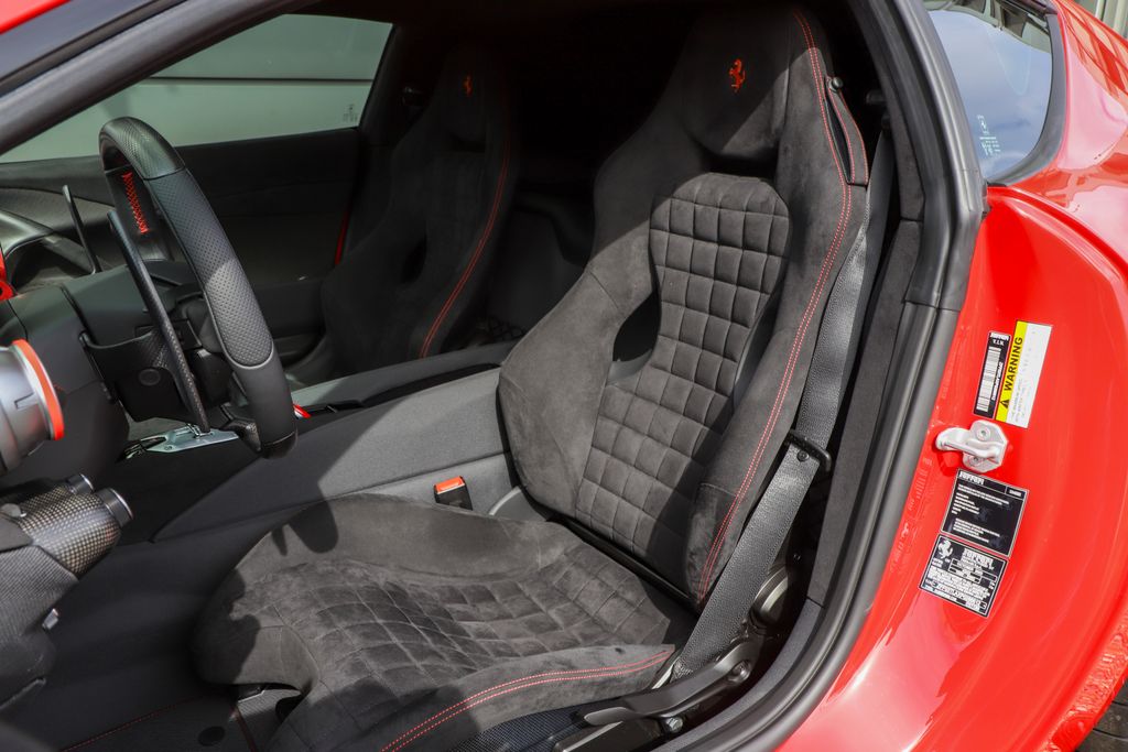 2023 Ferrari 812 Competizione photo 10