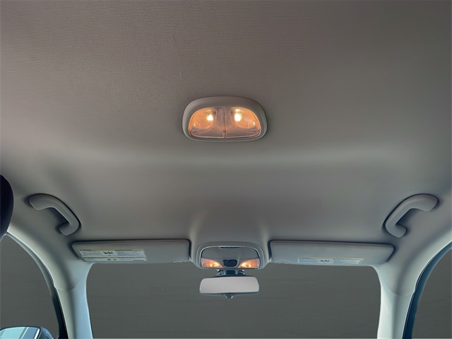 2015 Jeep Cherokee Latitude photo 14