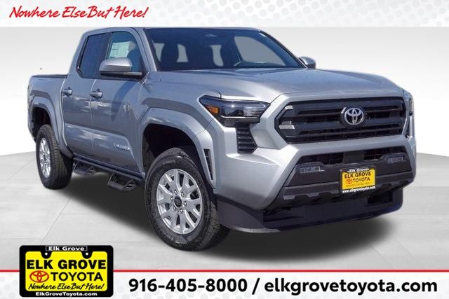 2025 Toyota Tacoma SR5's photo
