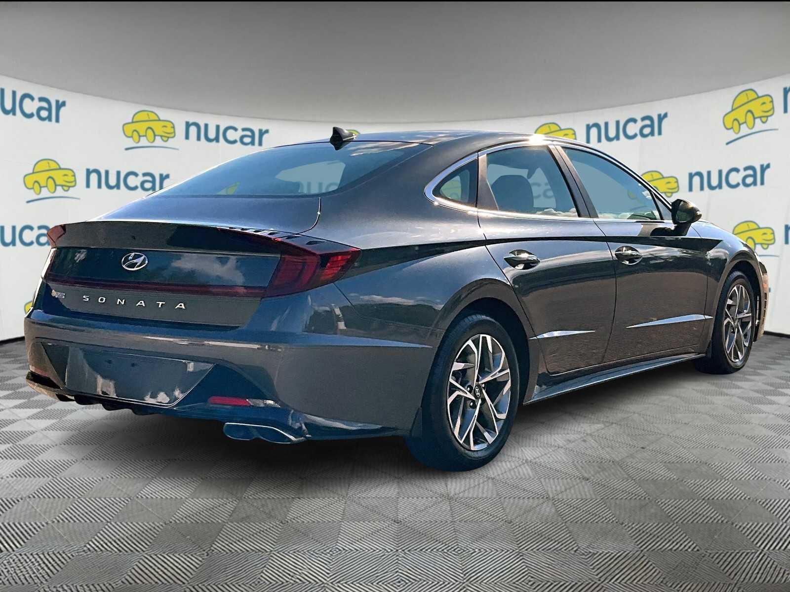 2022 Hyundai Sonata SEL photo 6