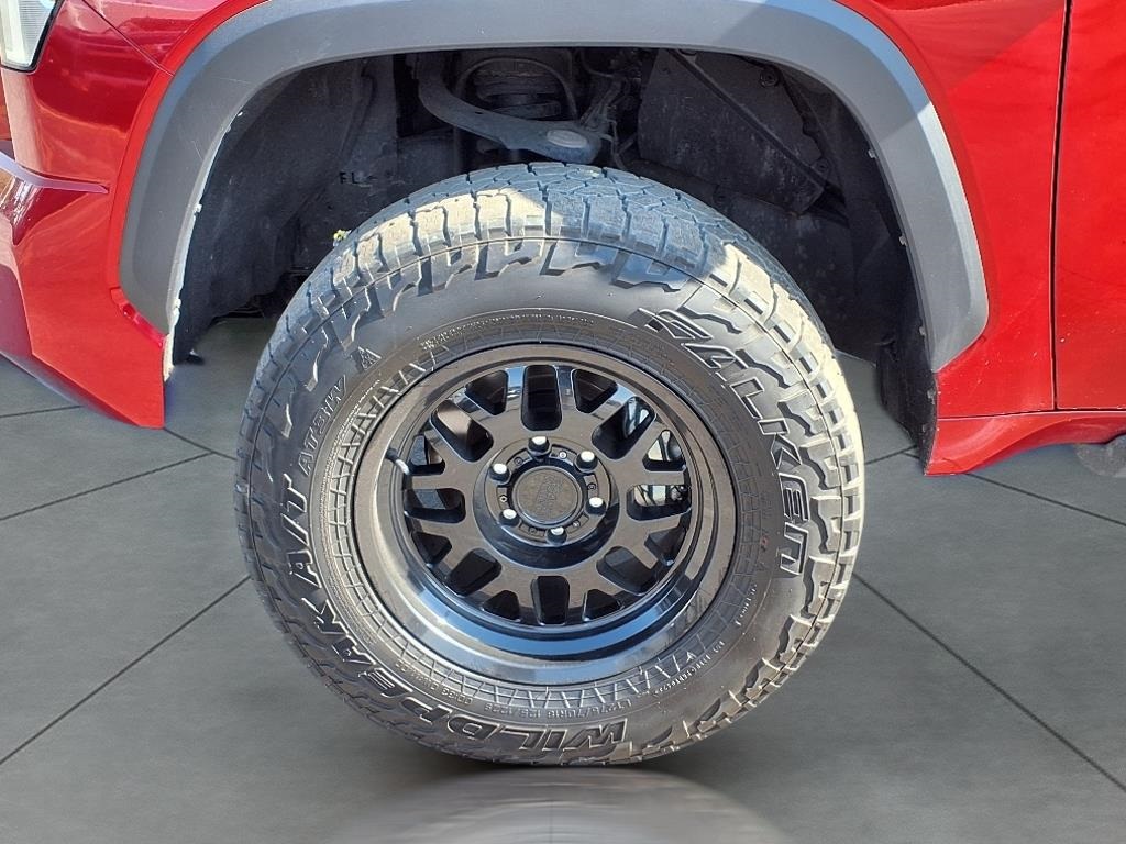 2023 Toyota Tundra SR5 CrewMax photo 6
