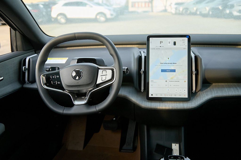 2026 VOLVO EX30 CC - Image 23