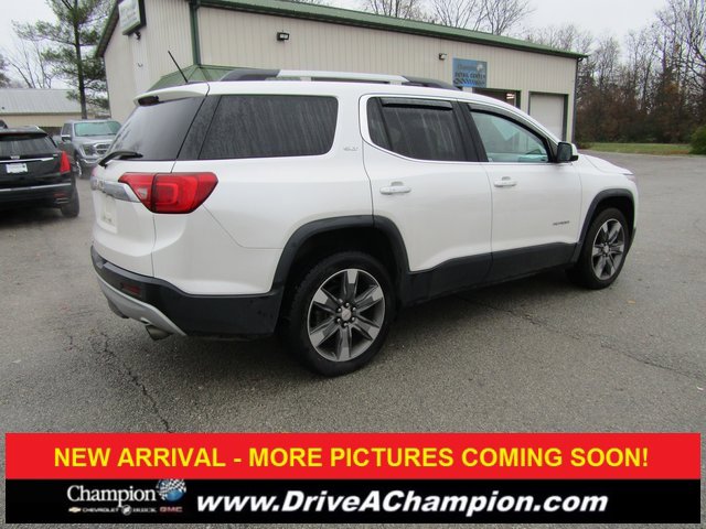 2017 Gmc Acadia SLT photo 4