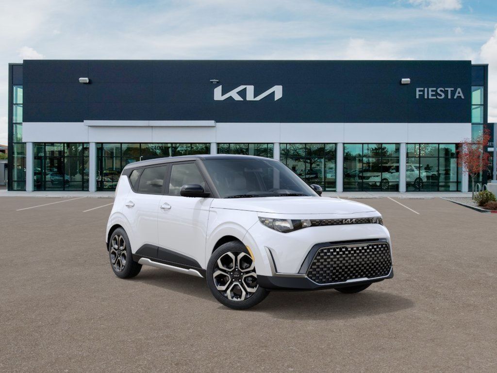 2025 Kia Soul EX photo 4