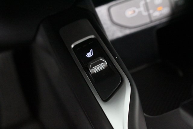 2024 Kia Sorento X-Line EX photo 19