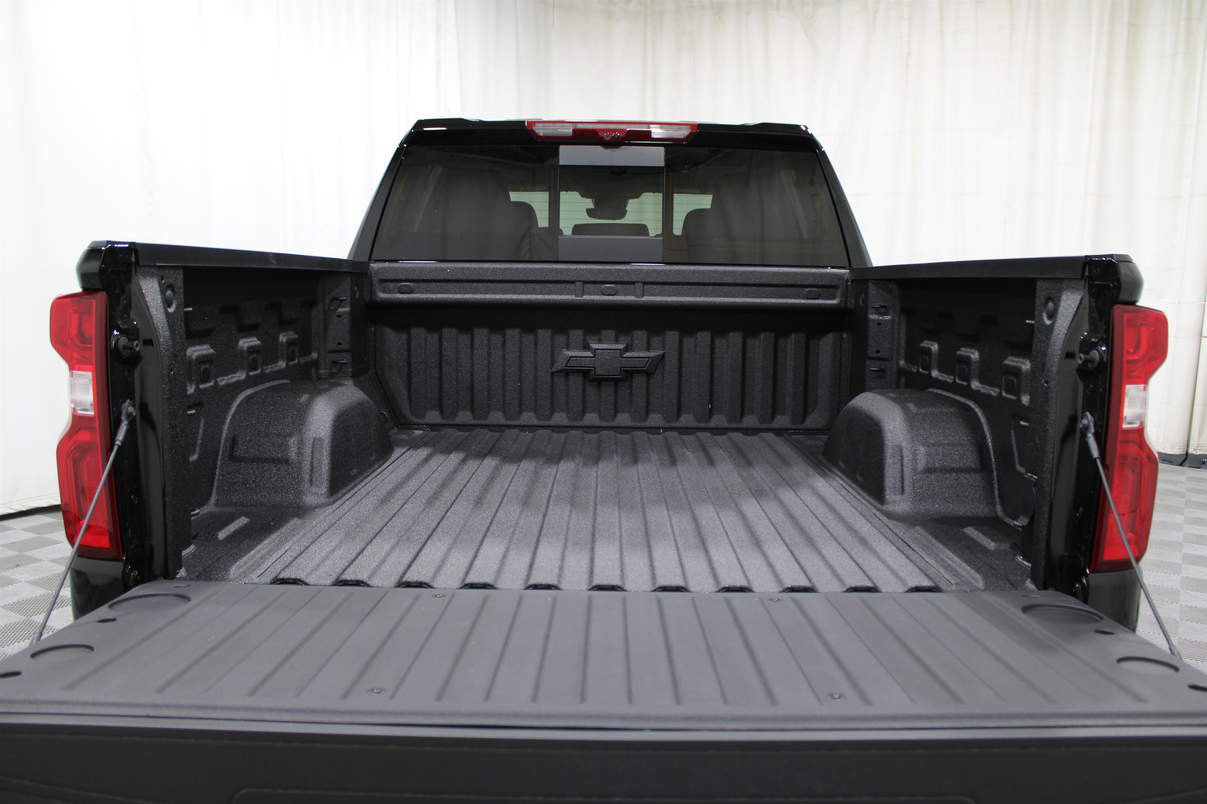 2026 Chevrolet Silverado 1500 LTZ photo 15