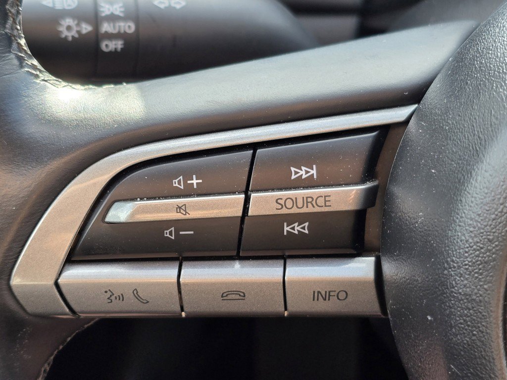 2023 Mazda Mazda3 2.5 Select photo 9