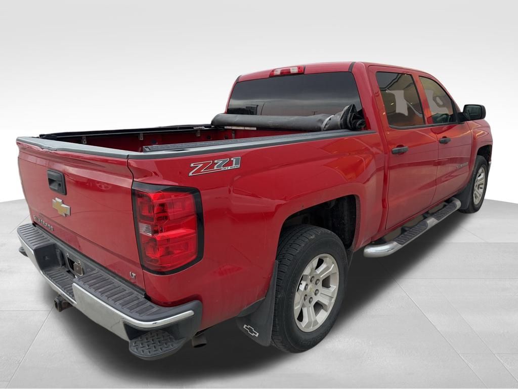 2014 Chevrolet Silverado 1500 LT photo 3