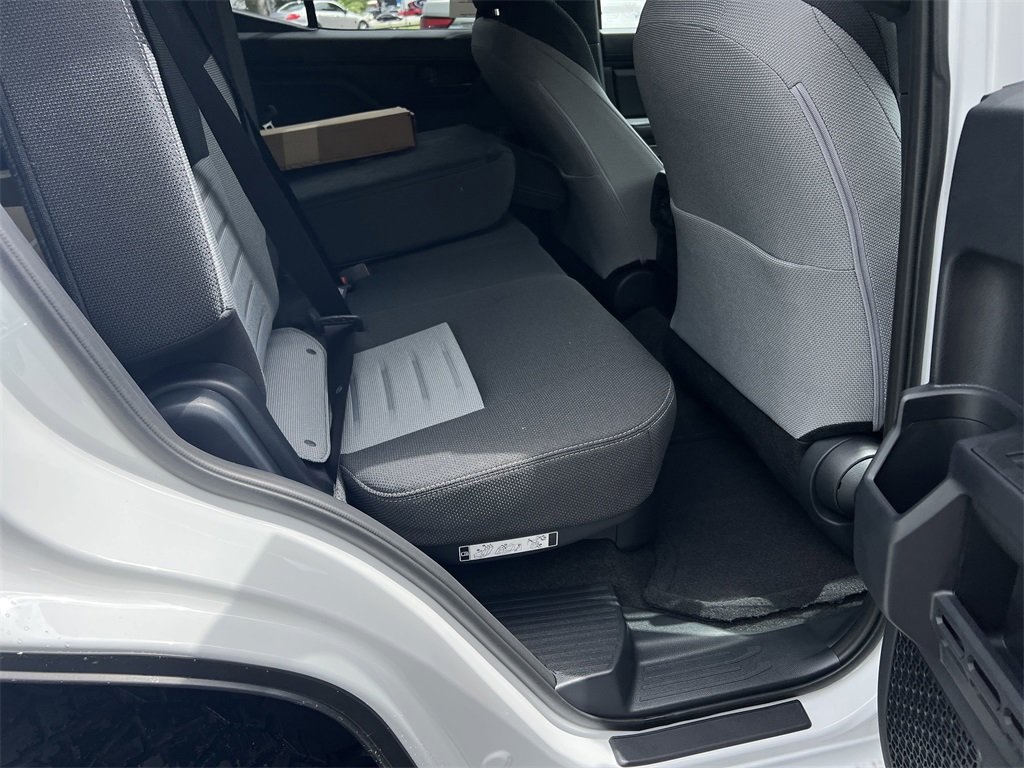 2025 Toyota 4Runner photo 15