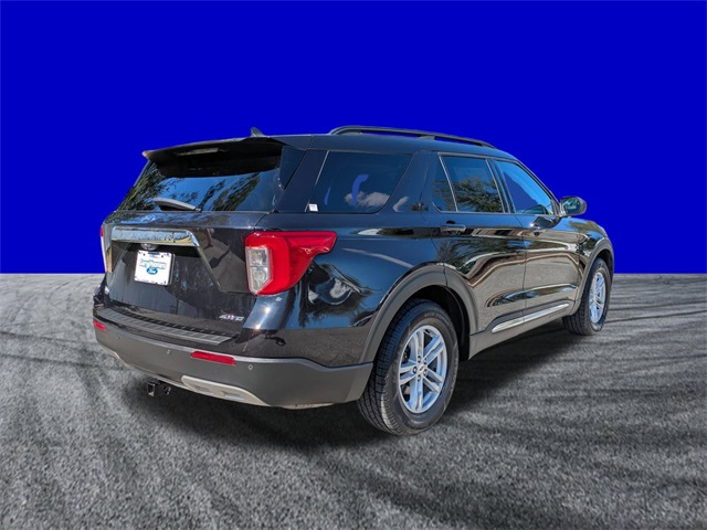 2021 Ford Explorer XLT photo 3