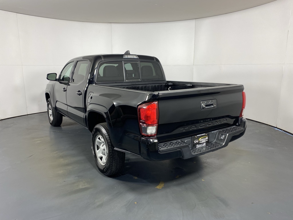 2023 Toyota Tacoma SR5 photo 3