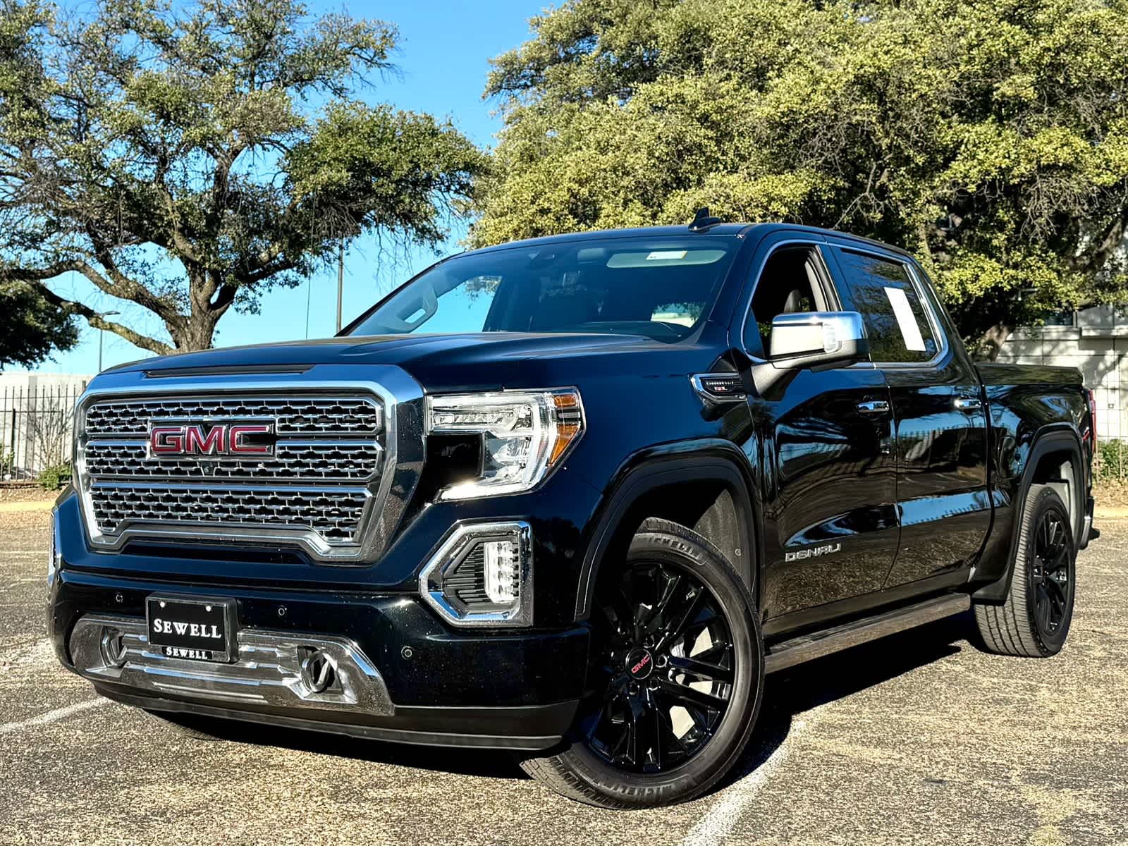 2020 GMC Sierra Denali's photo