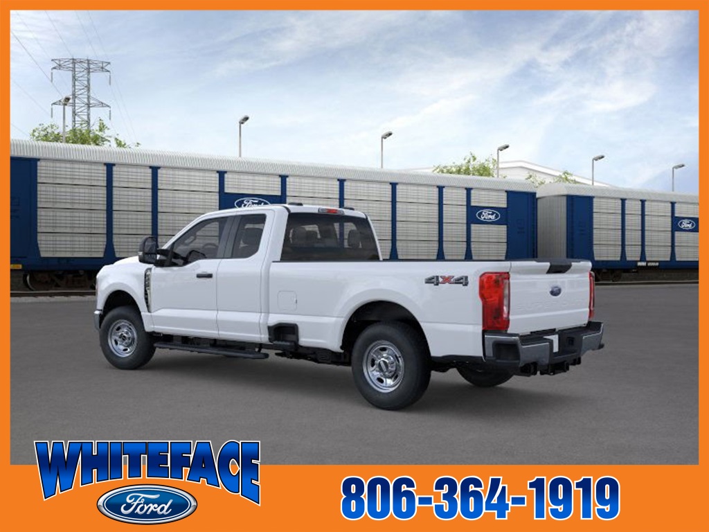 2025 Ford F-350 XL photo 4
