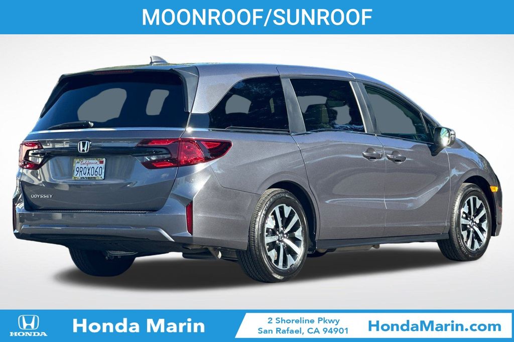 2025 Honda Odyssey EX-L photo 4
