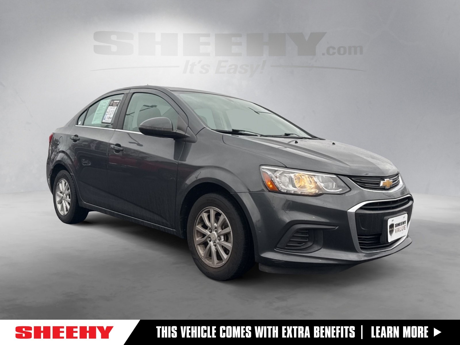 2018 Chevrolet Sonic LT's photo