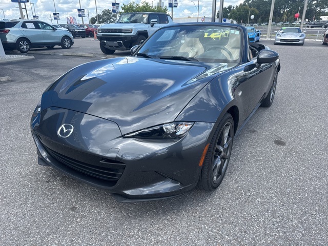 2017 Mazda MX-5 Miata Miata Grand Touring photo 2