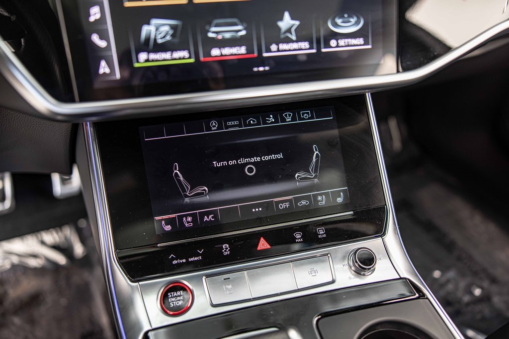 2022 AUDI RS 7 - Image 28