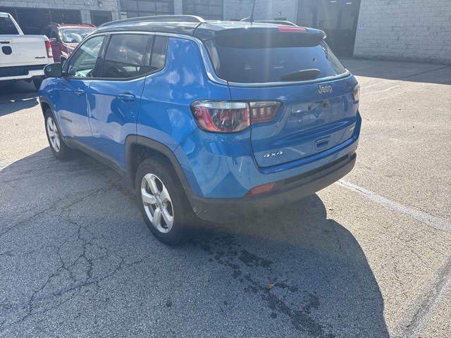 2019 Jeep Compass Latitude photo 3