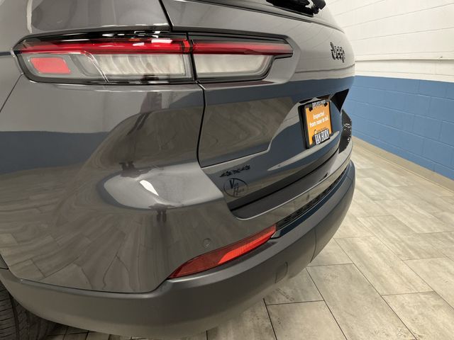 2024 Jeep Grand Cherokee Altitude X photo 30