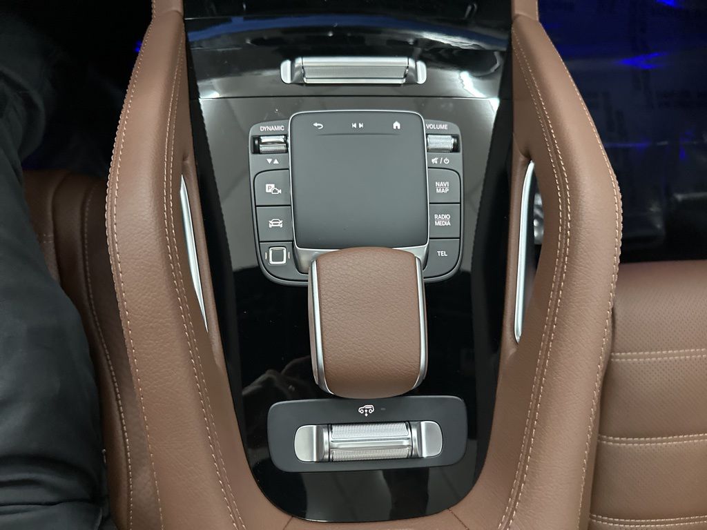 2026 Mercedes Benz GLE 580 4MATIC photo 14