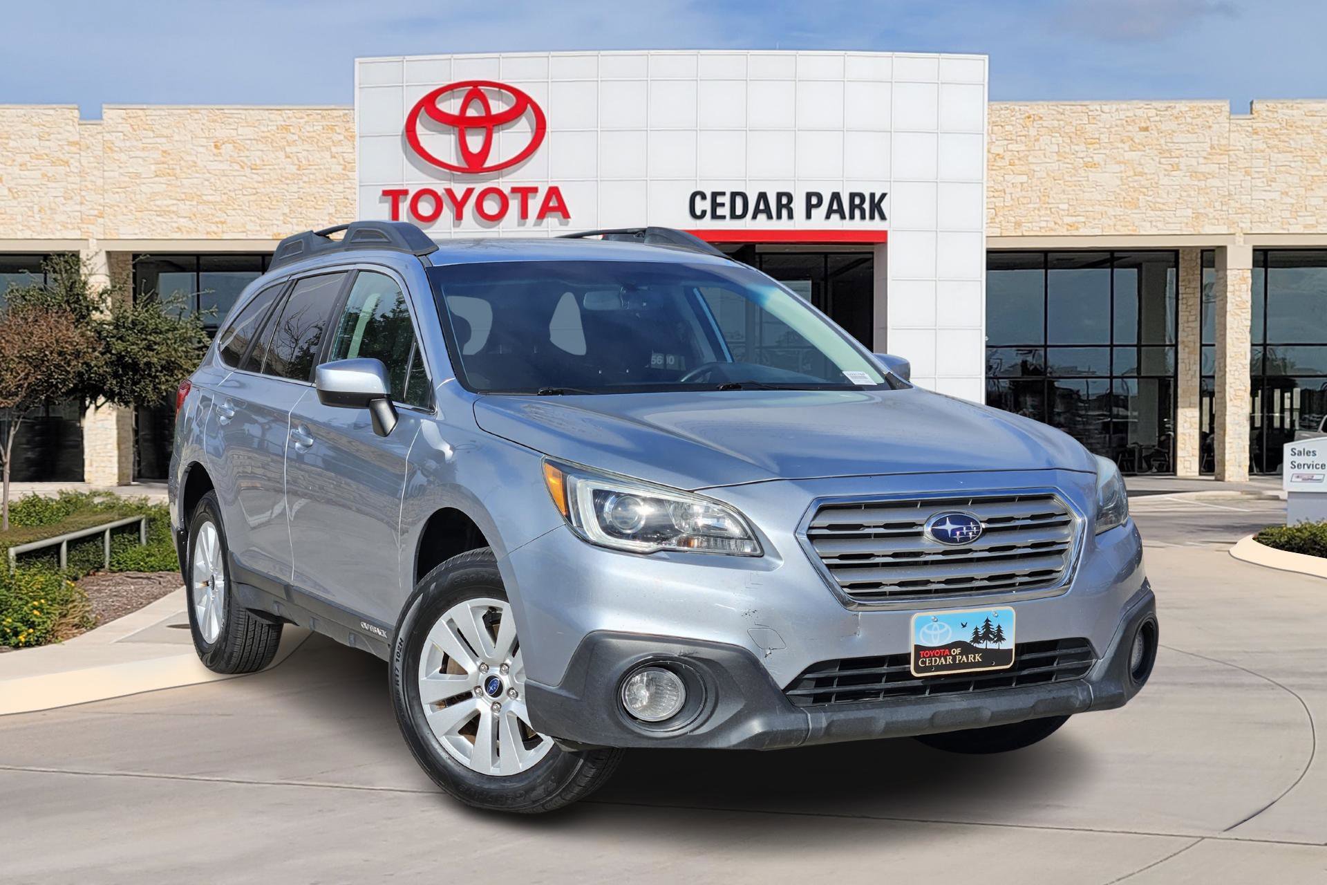 2016 Subaru Outback Premium's photo