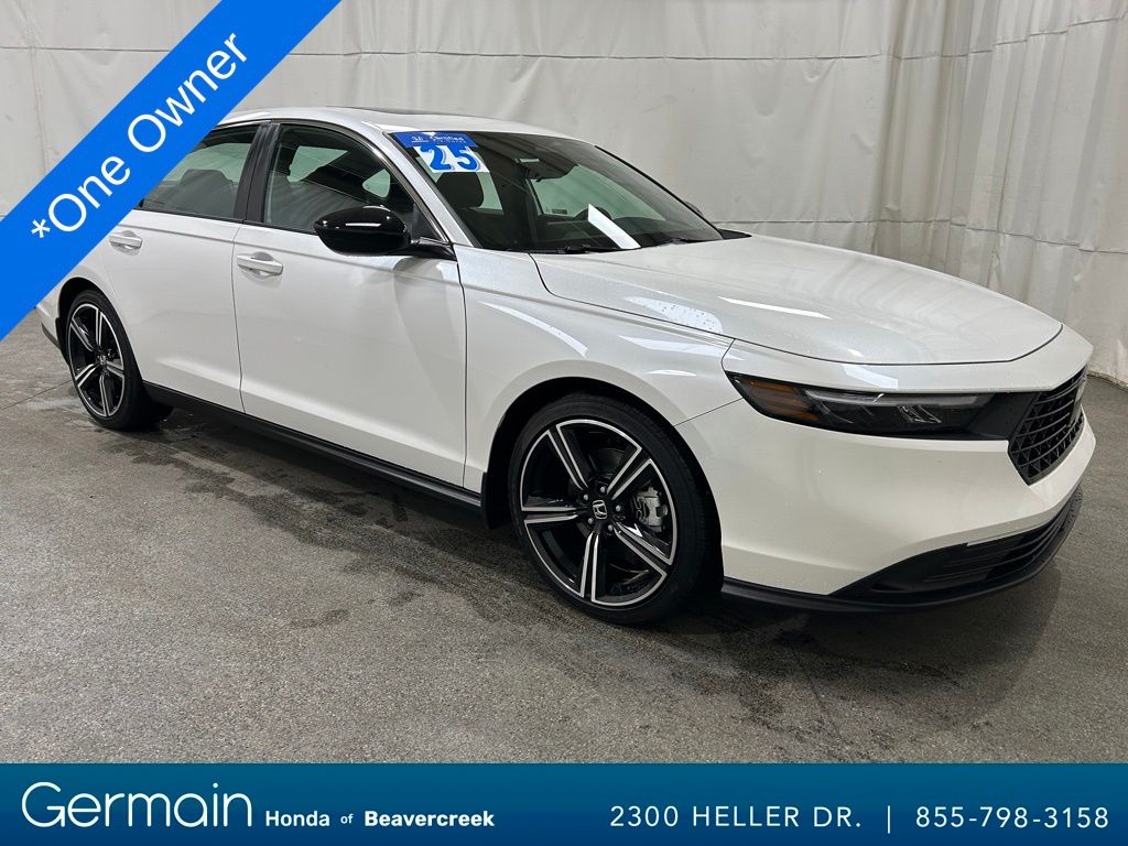 2025 Honda Accord Hybrid Sport's photo