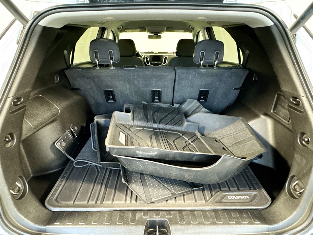 2019 Chevrolet Equinox LT photo 18