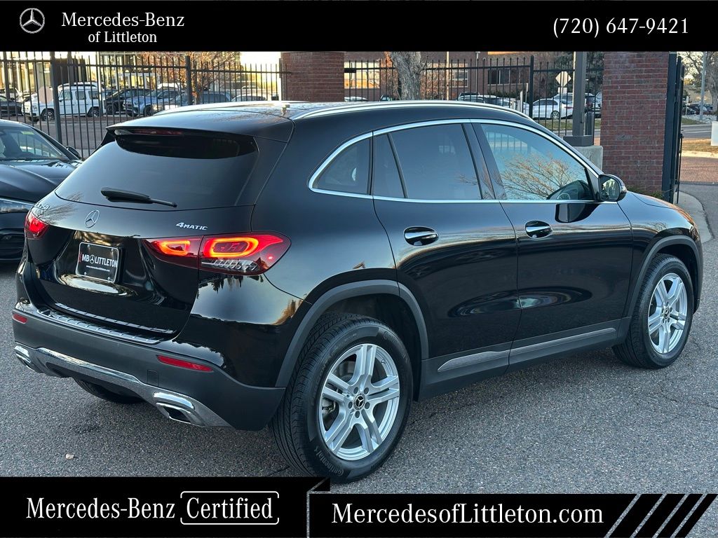 2022 Mercedes Benz GLA 250 4MATIC photo 4