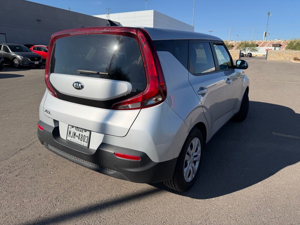 2020 Kia Soul LX photo 3