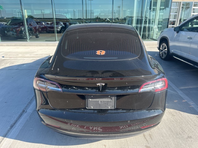 2020 Tesla Model 3 Standard Range Plus photo 5