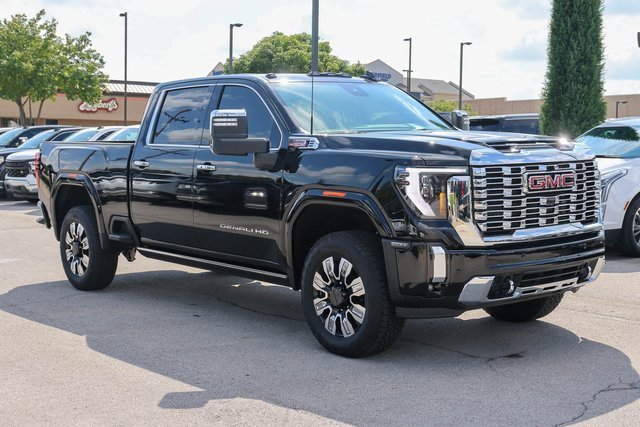 2026 GMC Sierra 2500HD Denali's photo