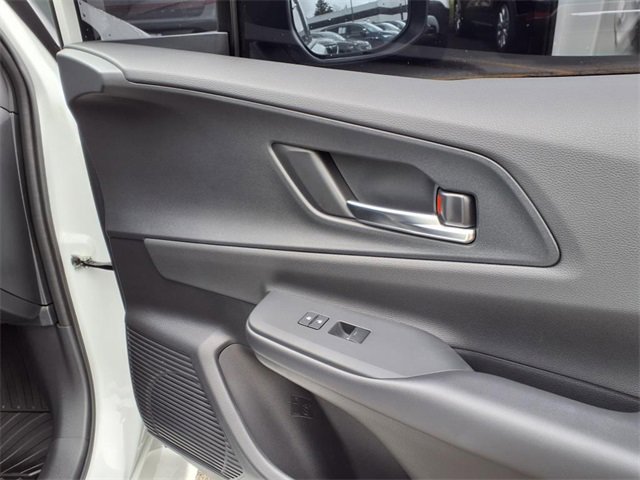 2023 Toyota Prius Prime SE Premium photo 14