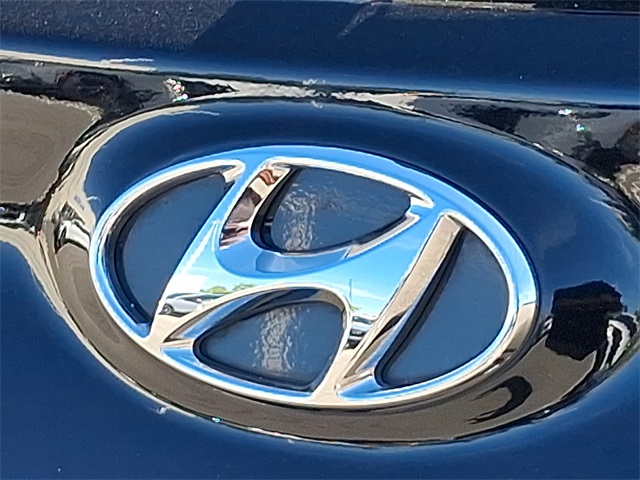 2020 Hyundai Kona SE photo 24