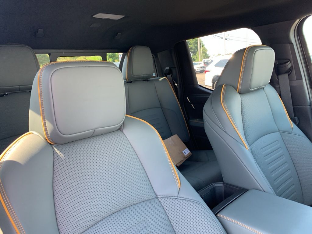 2025 Toyota Tacoma Trailhunter Double Cab photo 17