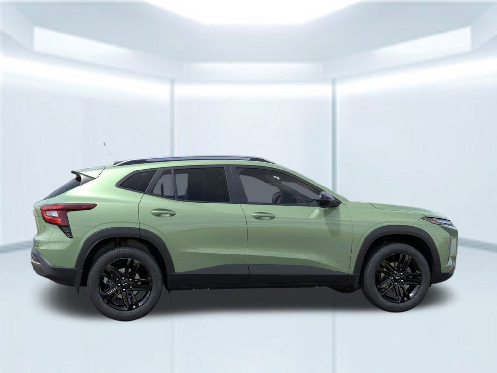 2025 Chevrolet Trax ACTIV photo 4