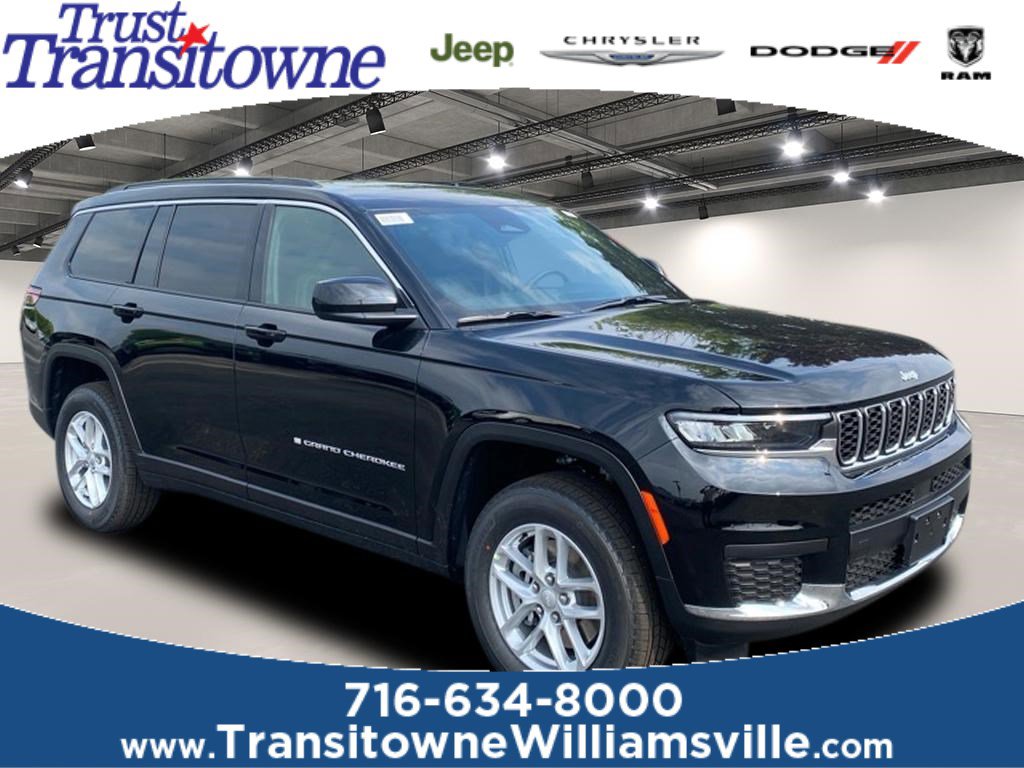 2025 Jeep Grand Cherokee L Laredo's photo