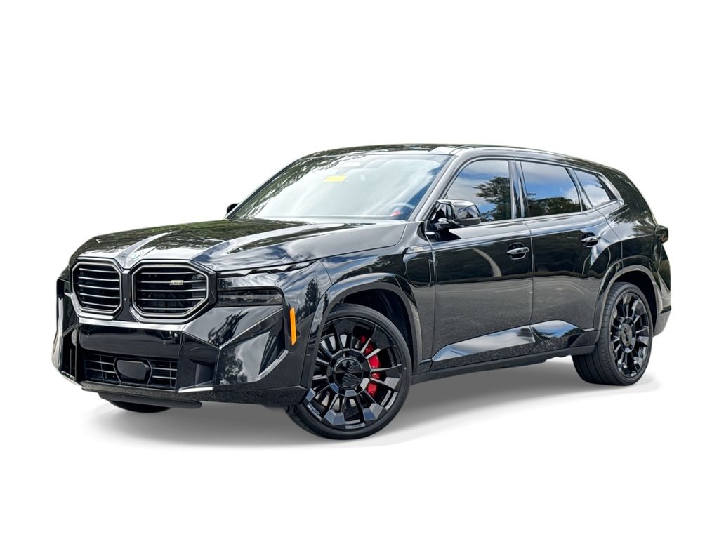 2025 BMW XM Base's photo