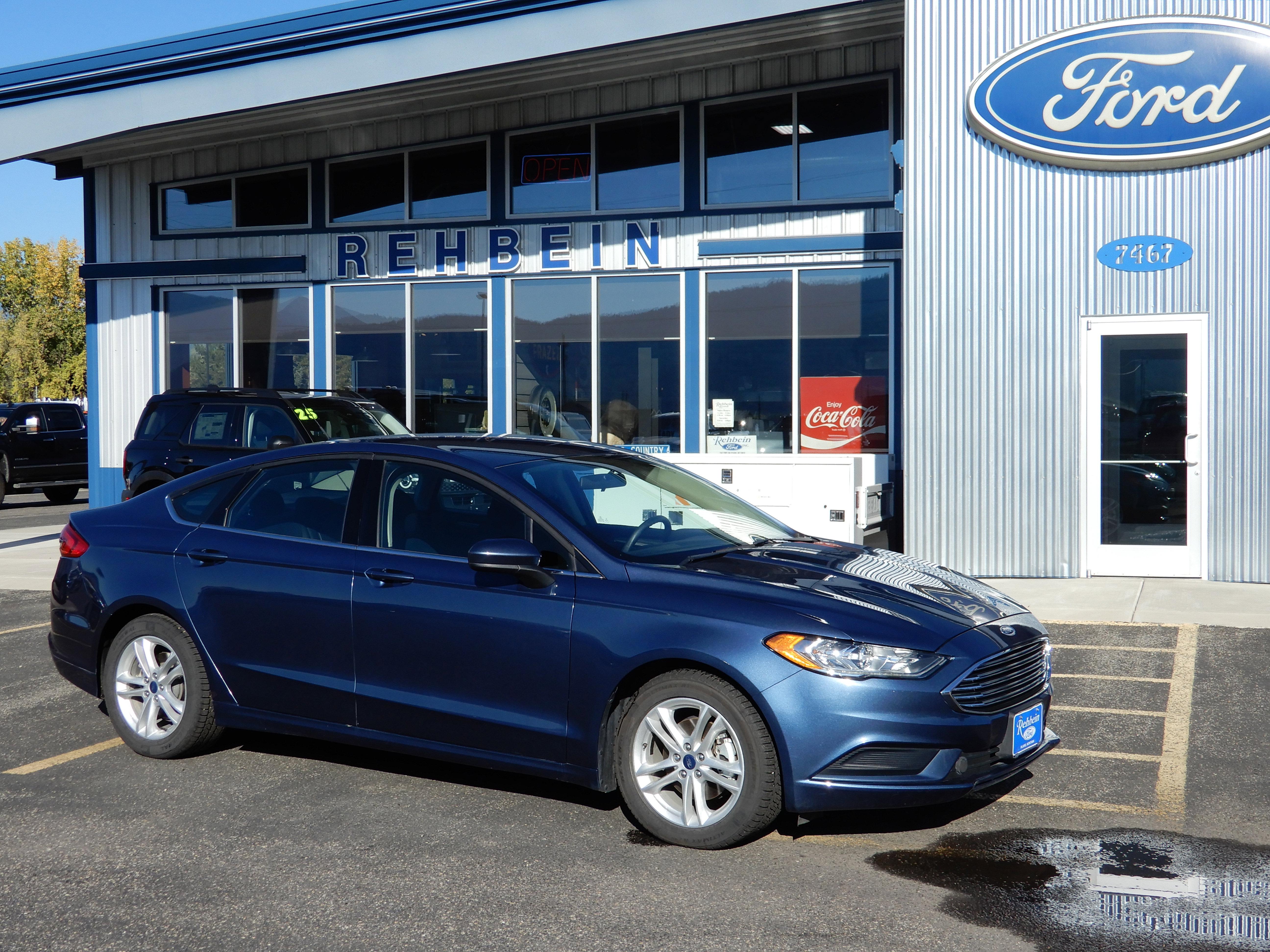 2018 Ford Fusion SE's photo