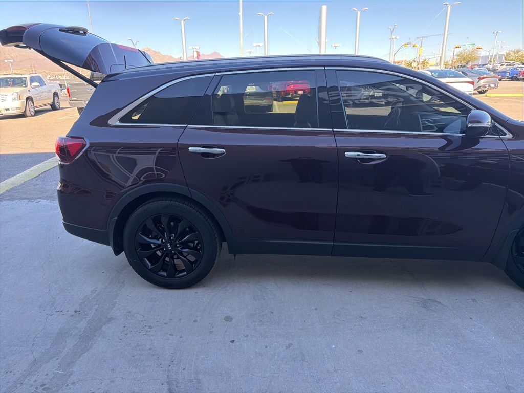 2020 Kia Sorento EX photo 3