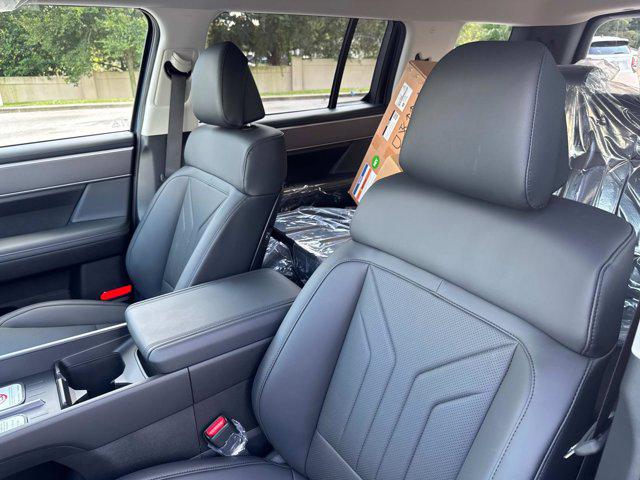 2026 Hyundai Santa Fe Limited photo 11