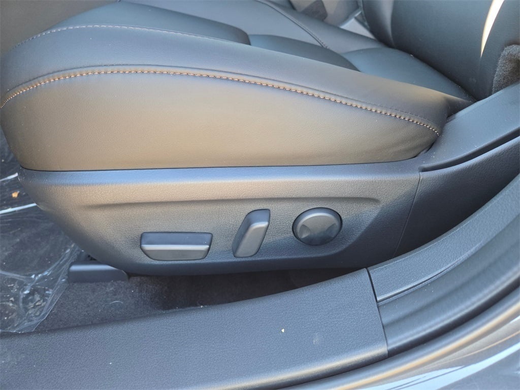 2025 Mazda Mazda3 Hatchback 2.5 s Preferred photo 16