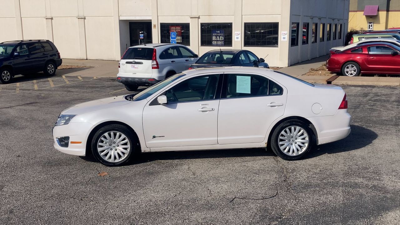 2010 Ford Fusion Hybrid photo 3