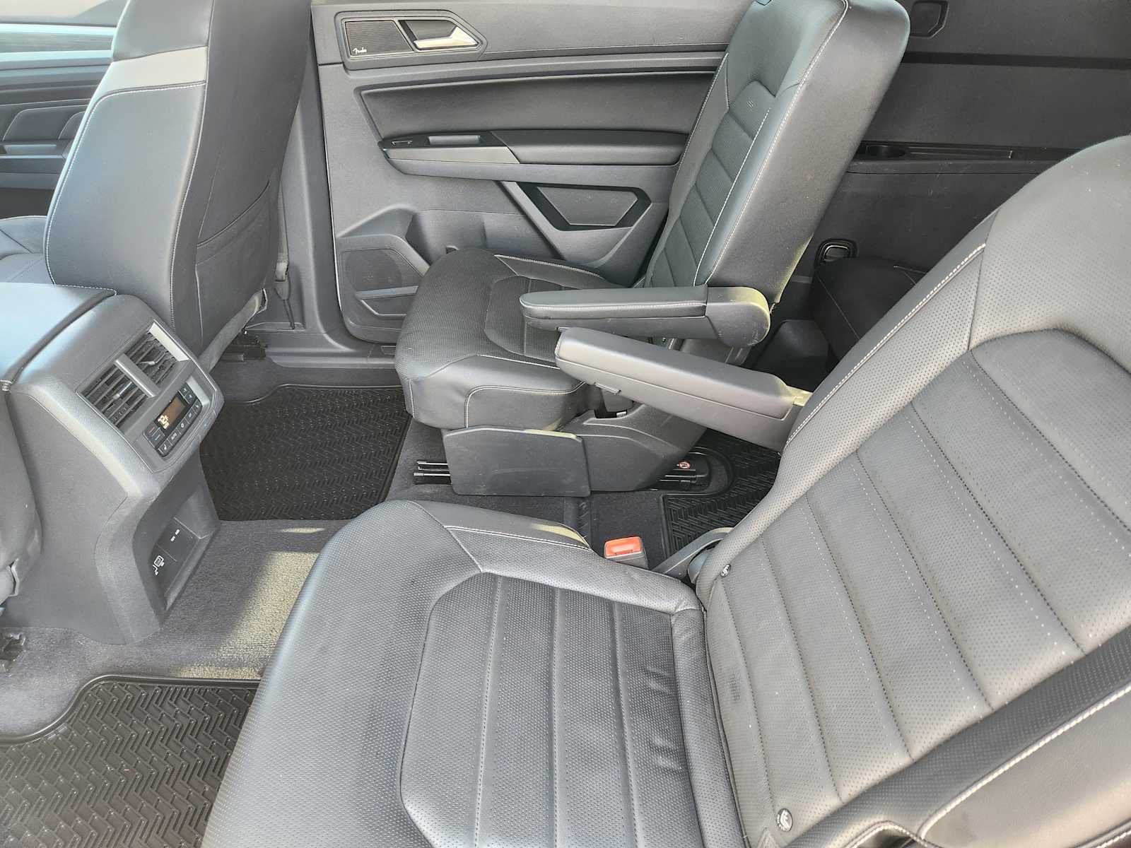 2021 Volkswagen Atlas V6 SEL Premium photo 24