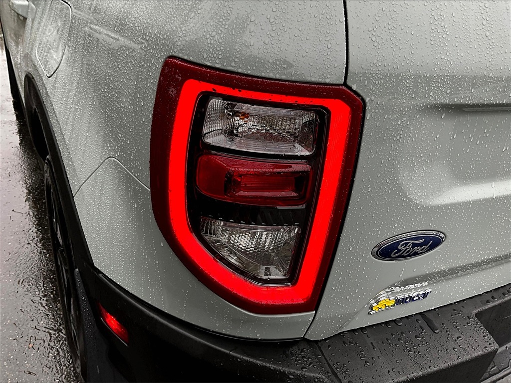 2023 Ford Bronco Sport Outer Banks photo 33