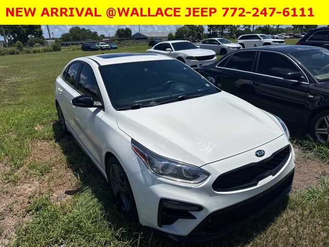 2021 Kia Forte GT-Line photo 2