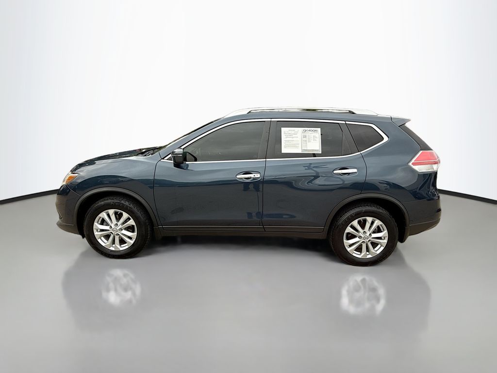 2016 Nissan Rogue SV AWD photo 4