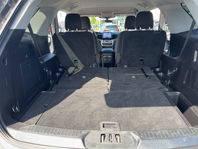 2021 Ford Explorer XLT photo 22